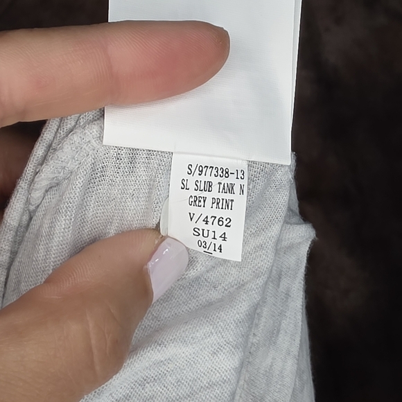 Old Navy Tank Slub Knit Gray Silver Metallic Pineapple Print S - Picture 7 of 7